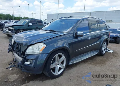 2010 Mercedes-Benz Gl 550 4Matic z USA, uszkodzony, nr VIN 4JGBF8GE8AA573694